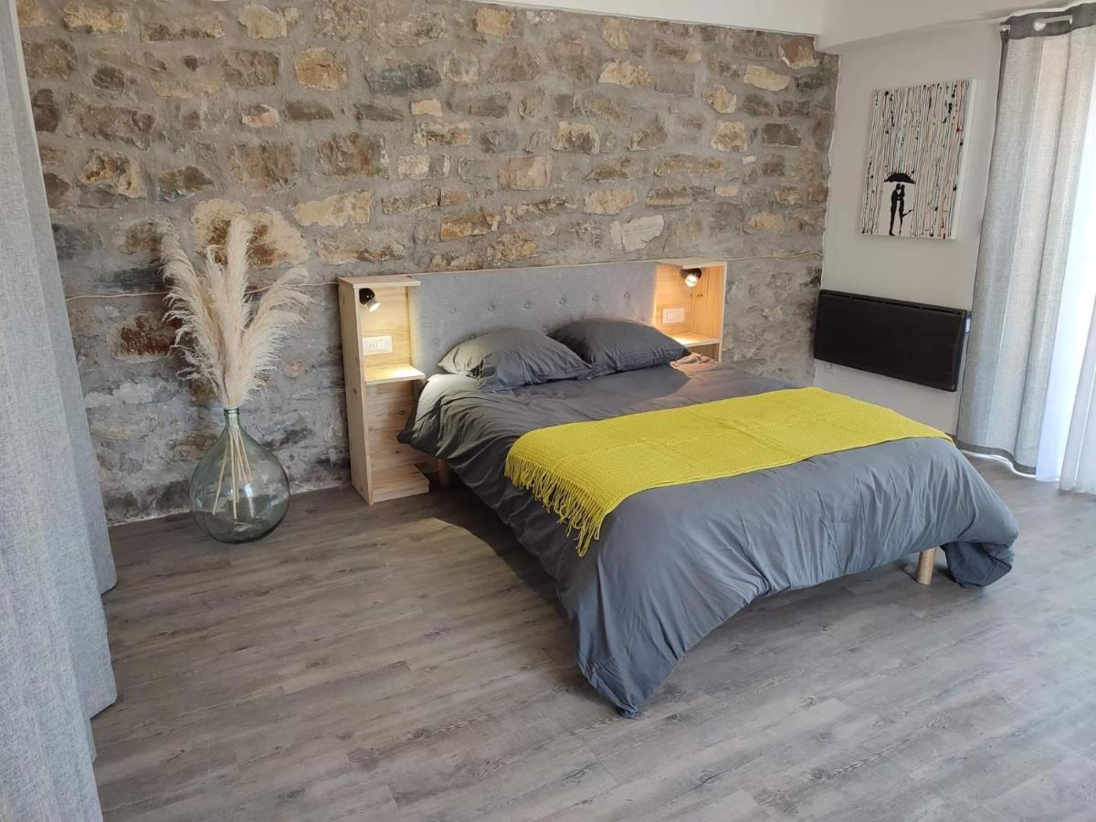 Auberge des Espérels Figanières Extérieur photo